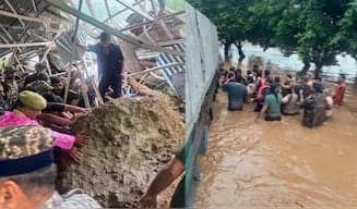 জম্মু-কাশ্মিরে ভূমিধসে নিহত বেড়ে ৩১,আরও হতাহতের শঙ্কা