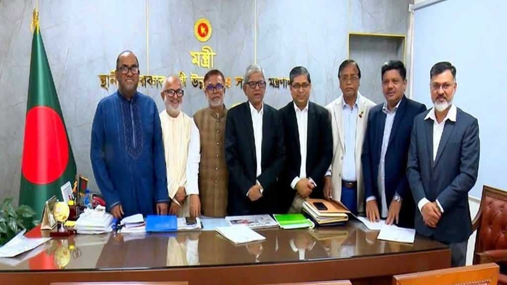 দায়িত্ব নিলেন ছয় সিটির প্রশাসক