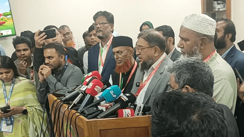 ৩ আসনের কয়েকটি কেন্দ্রে ভোট স্থগিত চায় ১১ দলীয় জোট