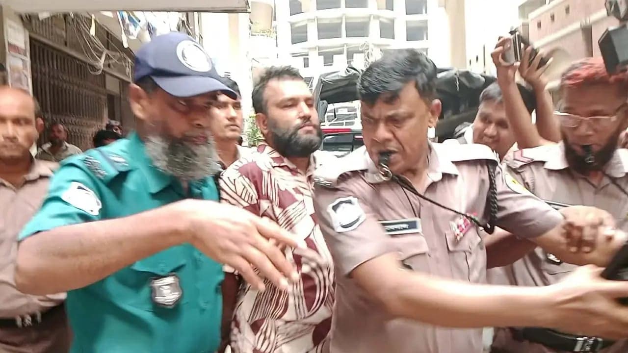 প্রধানমন্ত্রীর নিরাপত্তা বলয়ে ‘ঢোকার চেষ্টার’ অভিযোগে যুবক রিমান্ডে
