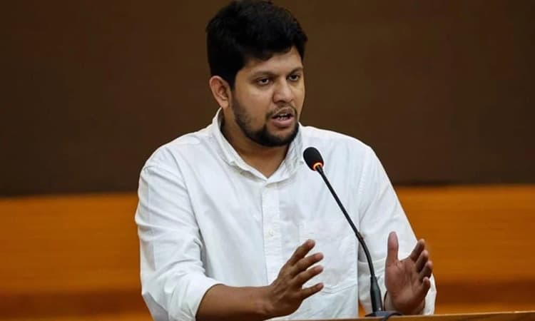 লীগ সেদিনই ব্যাক করেছে, যেদিন ২৪–কে ৭১–এর বিরুদ্ধে দাঁড় করানো হয়েছে: মাহফুজ