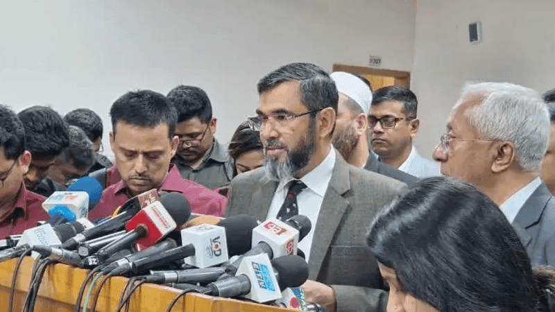 বুধবার সকাল থেকে কেন্দ্রে কেন্দ্রে পৌঁছাবে ব্যালট পেপার: ইসি