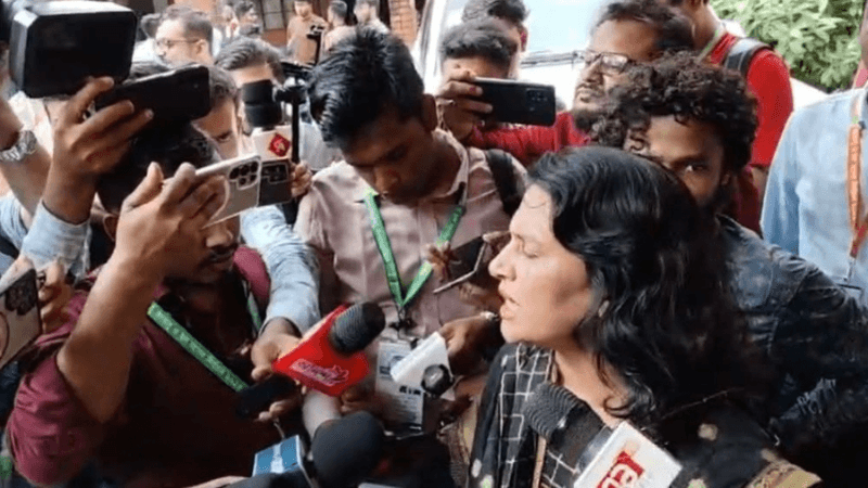 জাকসু নির্বাচনি দায়িত্ব থেকে সরে দাঁড়ালেন ৩ শিক্ষক
