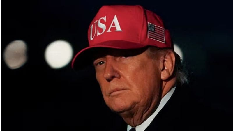 খামেনি আমাকে মারার আগেই তাকে শেষ করেছি: ট্রাম্প