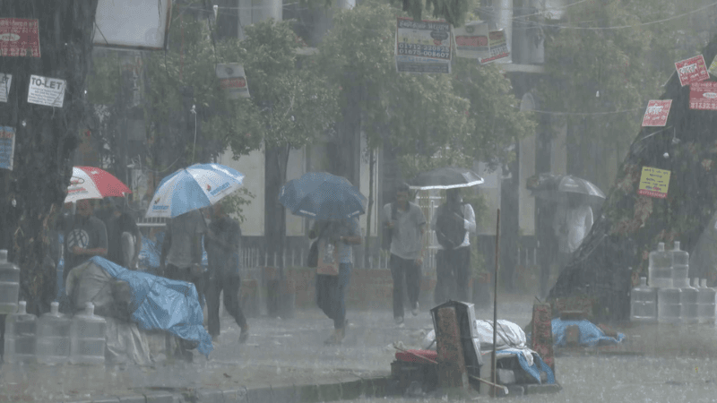 ঢাকা ও আশপাশের এলাকায় বৃষ্টির সম্ভাবনা