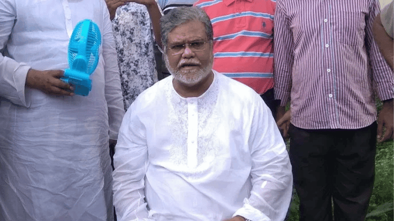 ভোটারদের হুমকি দেওয়ার অভিযোগে মঞ্জুরুল আহসান মুন্সীকে তলব