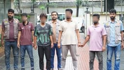 যাত্রাবাড়ী থানার সামনে ককটেল বিস্ফোরণ: আওয়ামী লীগ নেতাসহ গ্রেপ্তার ৪