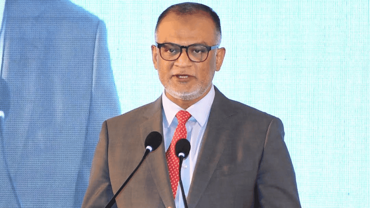 যুক্তরাষ্ট্রের সঙ্গে চুক্তিতে দেশের স্বার্থ বিসর্জনের সুযোগ নেই: বাণিজ্য উপদেষ্টা