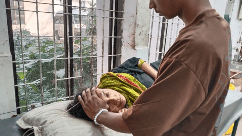 টঙ্গীতে ফের অর্ধশতাধিক পোশাককর্মী অসুস্থ