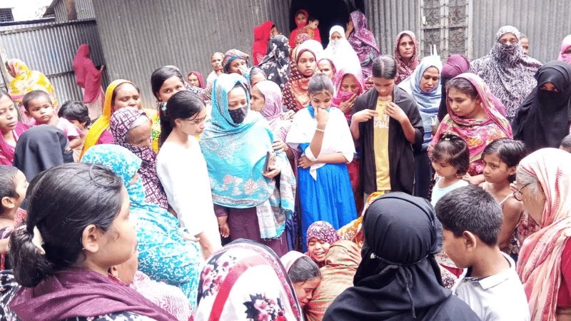 সৎ মাকে হত্যার ১০ বছর পর আপন মাকেও ‘কুপিয়ে হত্যা’ করল যুবক