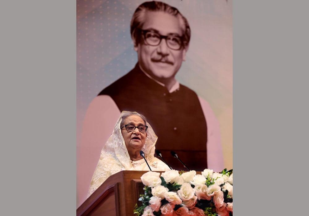 দেশের টেকসই উন্নয়নে সুনির্দিষ্ট         পরিকল্পনা নিয়ে কাজ করুন: প্রধানমন্ত্রী