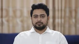 সবাইকে ঢাকা-৮ আসনে যাওয়ার আহ্বান নাহিদ ইসলামের