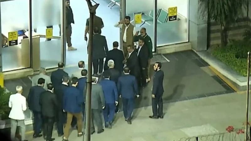 মায়ের কাছে তারেক রহমান