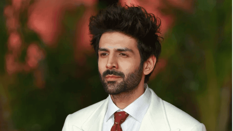শুটিং সেটে আহত হয়ে হাসপাতালে ভর্তি কার্তিক আরিয়ান