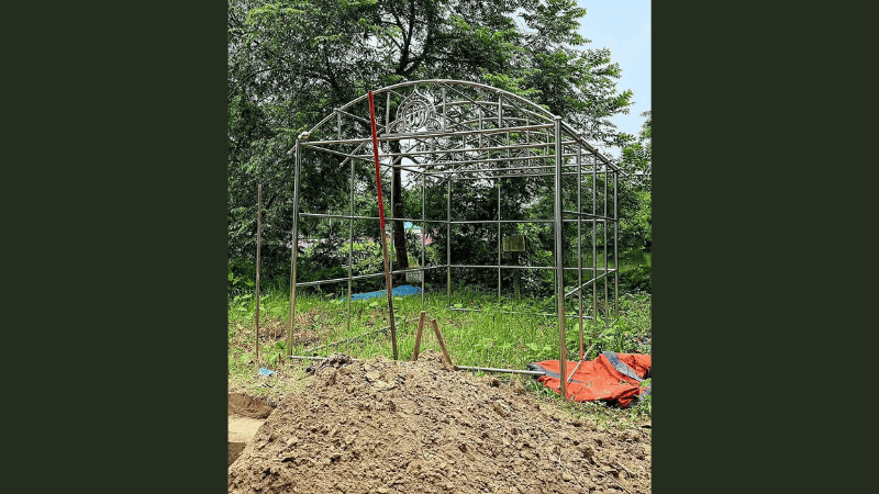 ব্রাহ্মণবাড়িয়ায় কবর খুঁড়তে গিয়ে বিদ্যুৎস্পৃষ্টে ২ জনের মৃত্যু