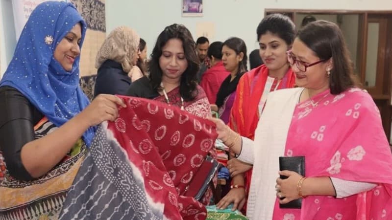 দেশীয় ফ্যাশনে নারী উদ্যোক্তাদের ভূমিকা