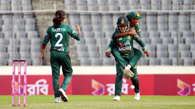 আয়ারল্যান্ডকে গুঁড়িয়ে বাংলাদেশের মেয়েদের রেকর্ড জয়
