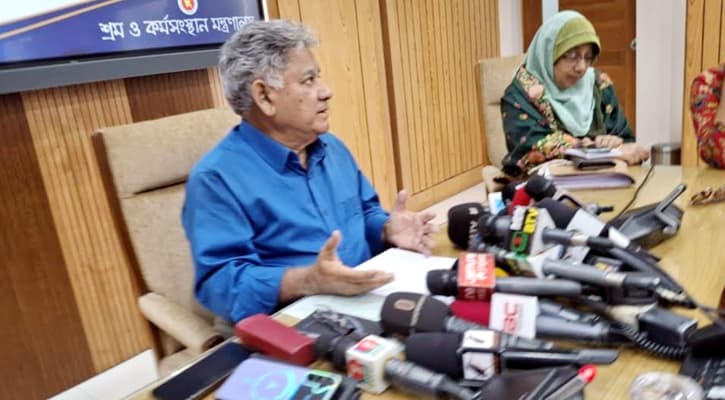 সেনাপ্রধান না বুঝে কথা বলেননি: শ্রম উপদেষ্টা