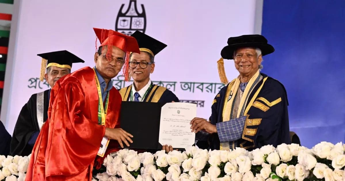 শিক্ষার্থীদের নতুন বিশ্ব গড়ার স্বপ্ন দেখার আহ্বান প্রধান উপদেষ্টার