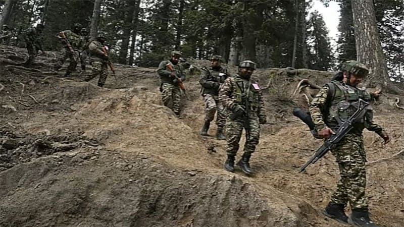 কাশ্মির সীমান্তে ভারত ও পাকিস্তান সেনাদের আবারও গোলাগুলি