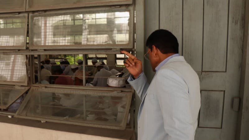 এনটিআরসিএর পরীক্ষা চলাকালীন ভিন্নধর্মী পরিদর্শনে শিক্ষামন্ত্রী