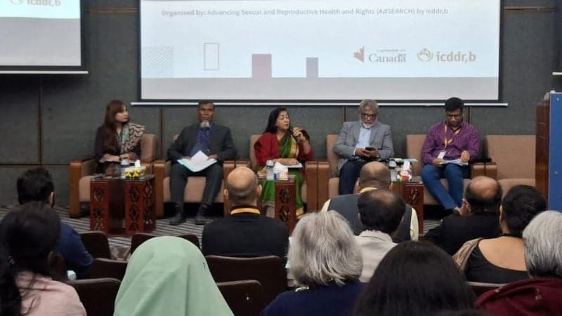 বিয়ের প্রথম বছরেই ‘ইচ্ছার বাইরে’ গর্ভবতী ৭৩ শতাংশ নারী 