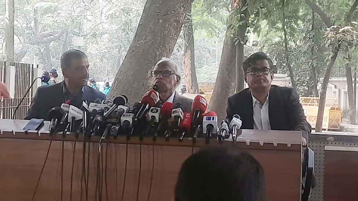 খালেদা জিয়ার নিরাপত্তা ও মর্যাদা বিবেচনায় ভিভিআইপি ঘোষণা: পরিকল্পনা উপদেষ্টা