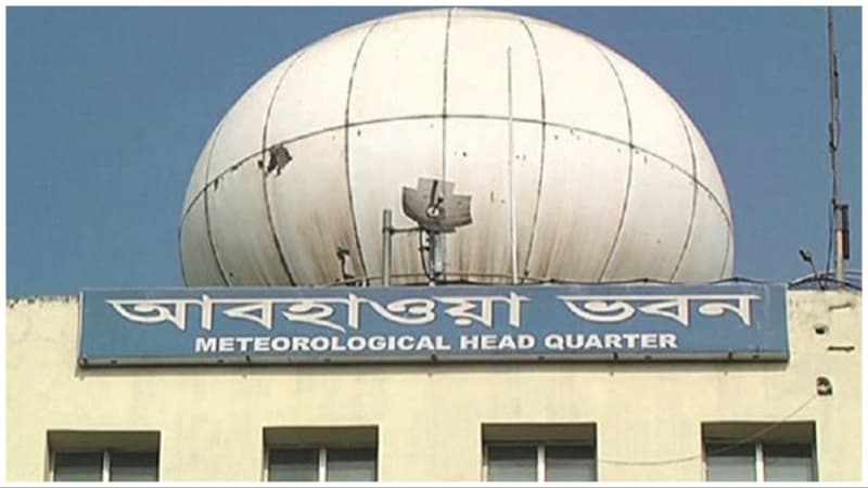 ঝড়বে বৃষ্টি বাড়বে তাপমাত্রা