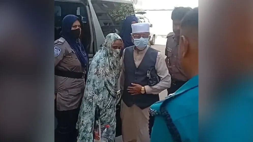 রিমান্ড শেষে কারাগারে গাজী নজরুলের প্রথম স্ত্রী মাকছুদা