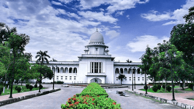 কঠোর নিরাপত্তা বলয় আর দুর্নীতি বন্ধে সুপ্রিম কোর্টের নজিরবিহীন পদক্ষেপ