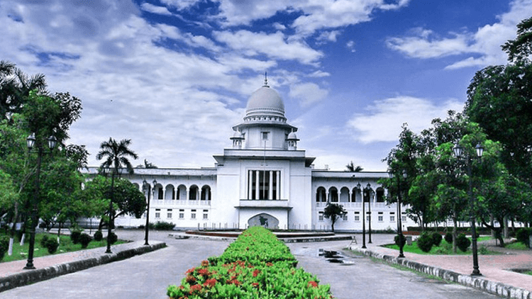 কঠোর নিরাপত্তা বলয় আর দুর্নীতি বন্ধে সুপ্রিম কোর্টের নজিরবিহীন পদক্ষেপ