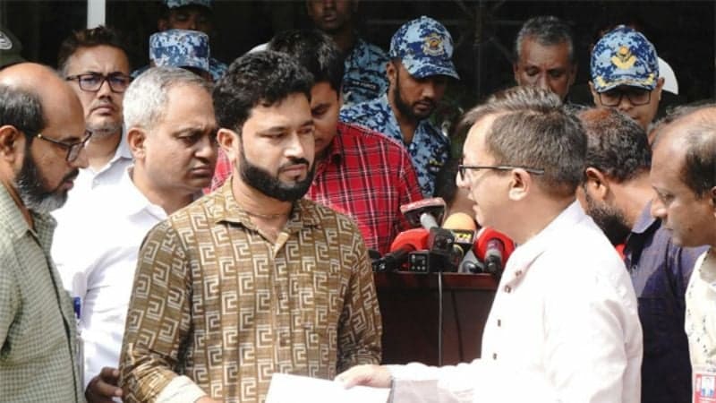 বাহরাইনে নিহত প্রবাসী গিরিশ চন্দ্রের মরদেহ দেশে, পরিবারের কাছে হস্তান্তর