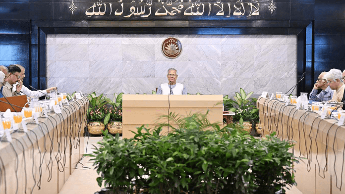  পলাতক আসামিরা নির্বাচনে প্রতিদ্বন্দ্বিতা করতে পারবেন না