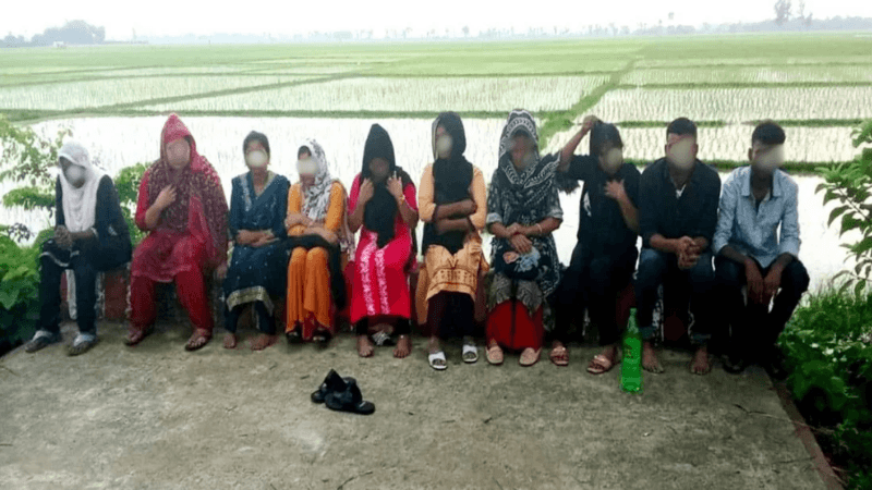 নওগাঁ সীমান্তে নারীসহ ১০ জনকে পুশ-ইন বিএসএফের