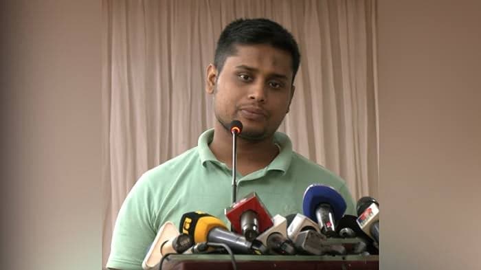সময় টিভির সাংবাদিকদের ছাঁটাই ইস্যুতে অবস্থান স্পষ্ট করলেন হাসনাত