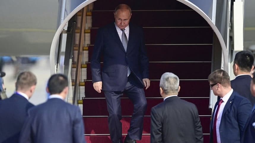 শি জিনপিংয়ের সঙ্গে দেখা করতে চীনে পুতিন