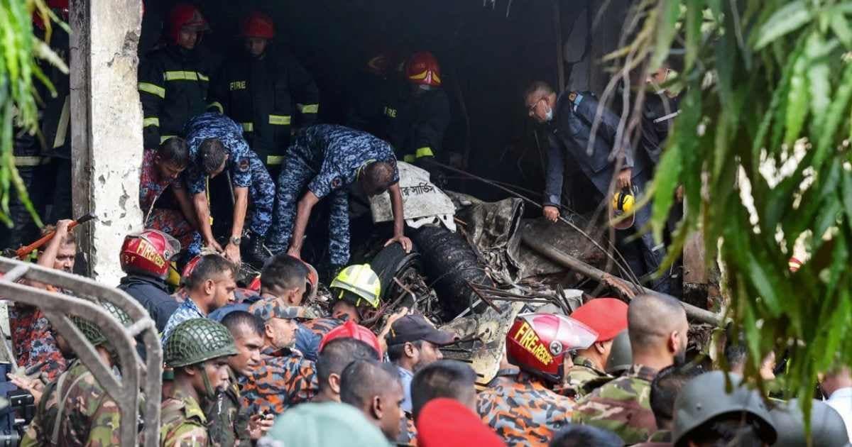 মাইলস্টোন বিমান দুর্ঘটনায় নিহত বেড়ে ৩২