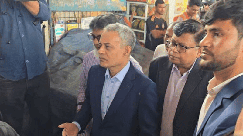 নির্ধারিত ভাড়ার বেশি নেওয়ার নজির গত সাত দিনে পাওয়া যায়নি: সড়কমন্ত্রী