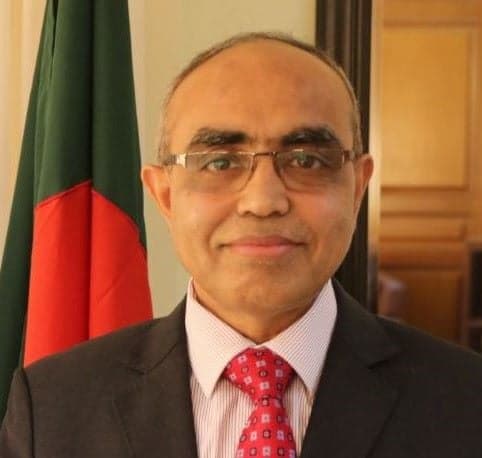 গ্রিসের  অর্থনীতিতে অবদান রাখছে বাংলাদেশি সম্প্রদায়