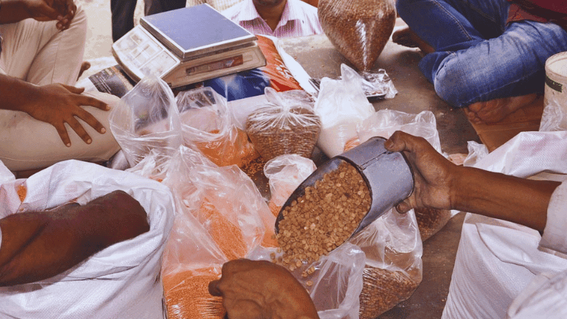 রমজান উপলক্ষে টিসিবির ট্রাকসেল শুরু