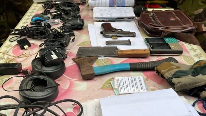 খাগড়াছড়িতে ইউপিডিএফের গোপন আস্তানায় সেনা অভিযান, অস্ত্র জব্দ