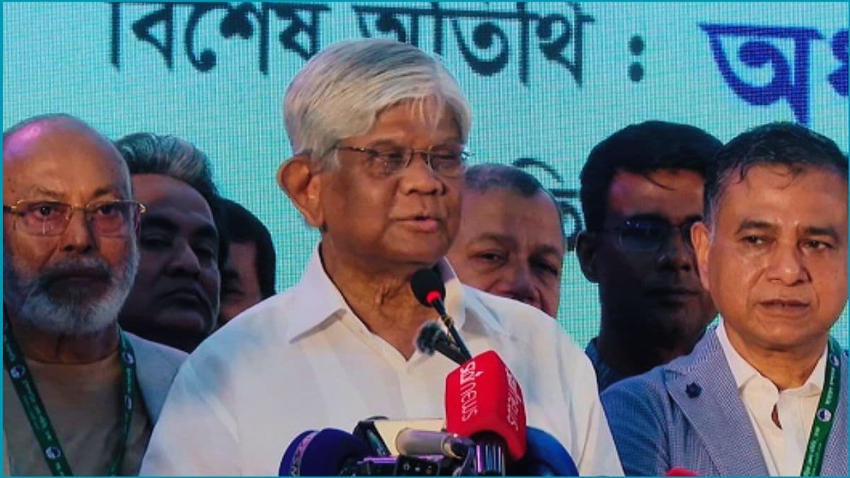শুধু পড়াশোনা নয়, সততার চর্চাও জরুরি: অর্থ উপদেষ্টা