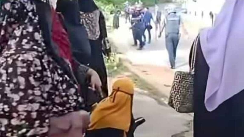 উখিয়ায় শিক্ষকদের আন্দোলনে ‘লাঠিচার্জ’, সমন্বয়কসহ আটক ৩০
