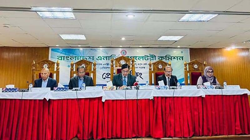 দাম কমলো উড়োজাহাজের জ্বালানি তেলের