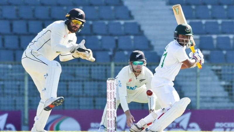 সিলেট টেস্টে ব্যাটিংয়ে বাংলাদেশ