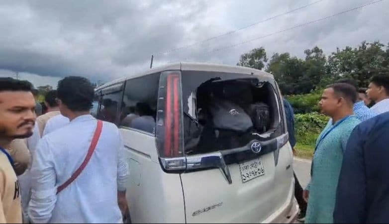 সিলেটের গোলাপগঞ্জেও এনসিপির গাড়িবহরে হামলার অভিযোগ