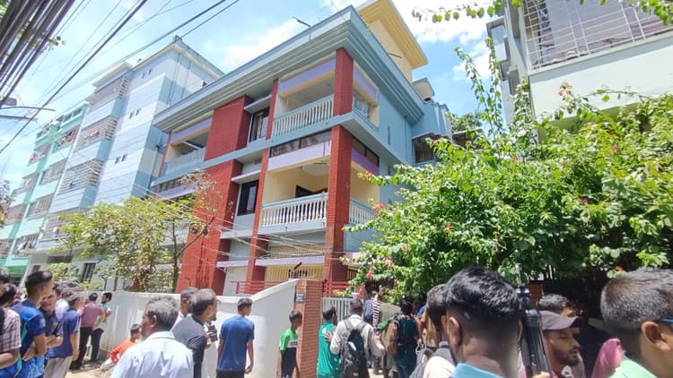 সিলেটে বাসা থেকে বৃদ্ধ দম্পতি ও কিশোরী গৃহকর্মীর মরদেহ উদ্ধার
