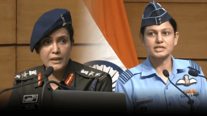 অপারেশন সিঁদুর: আলোচনায় সোফিয়া কুরেশি ও ব্যোমিকা সিং