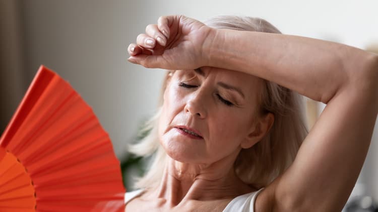 গরমে সাবধান— হিট স্ট্রোক থেকে নিজেকে বাঁচান