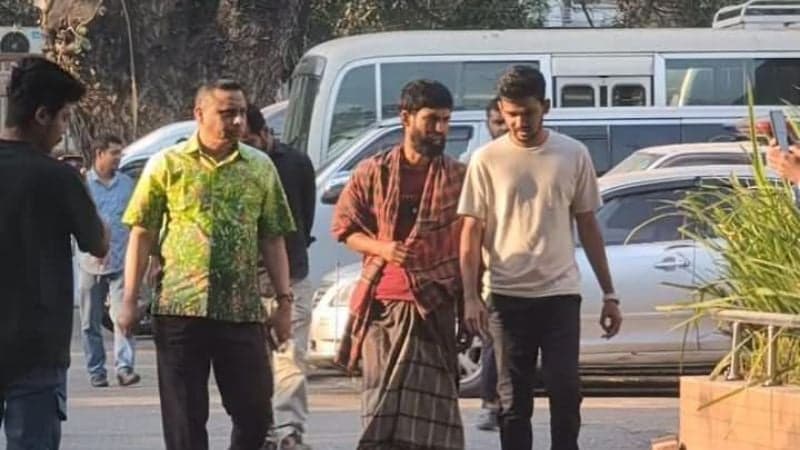 আটক আরমানকে মুক্ত করলেন উপদেষ্টা আসিফ